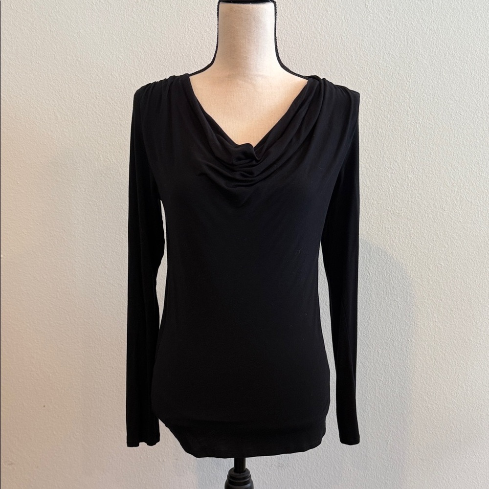 Majestic Filatures  Black Long Sleeve Women's Top